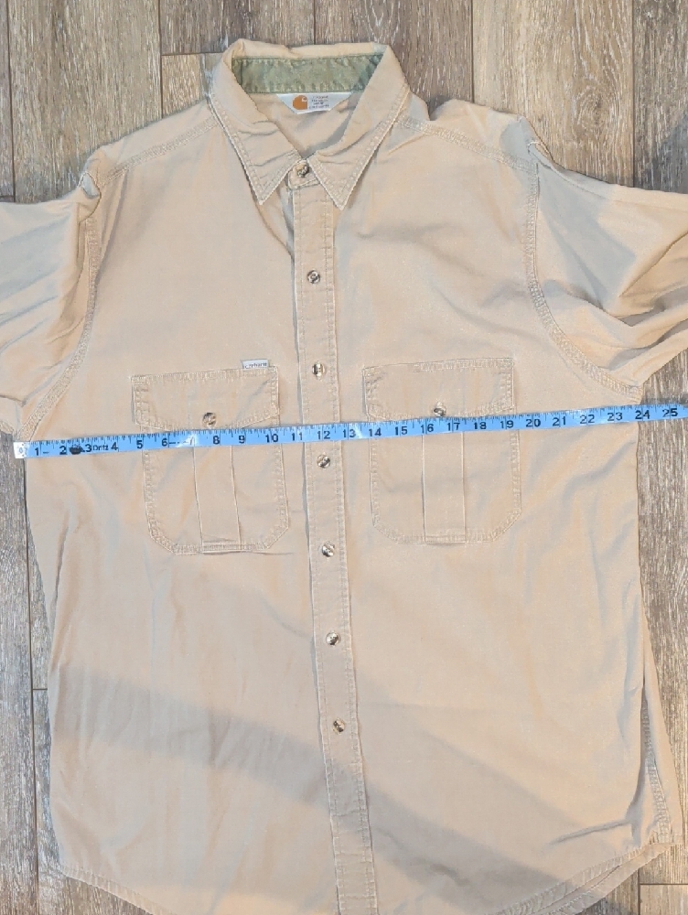 Vintage Carhartt Men's Work Shirts Pair - Tan & Olive Green - Picture 4 of 11